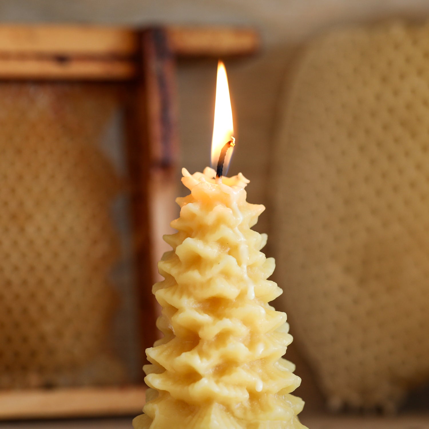 Beeswax Christmas Tree - 100% pure beeswax
